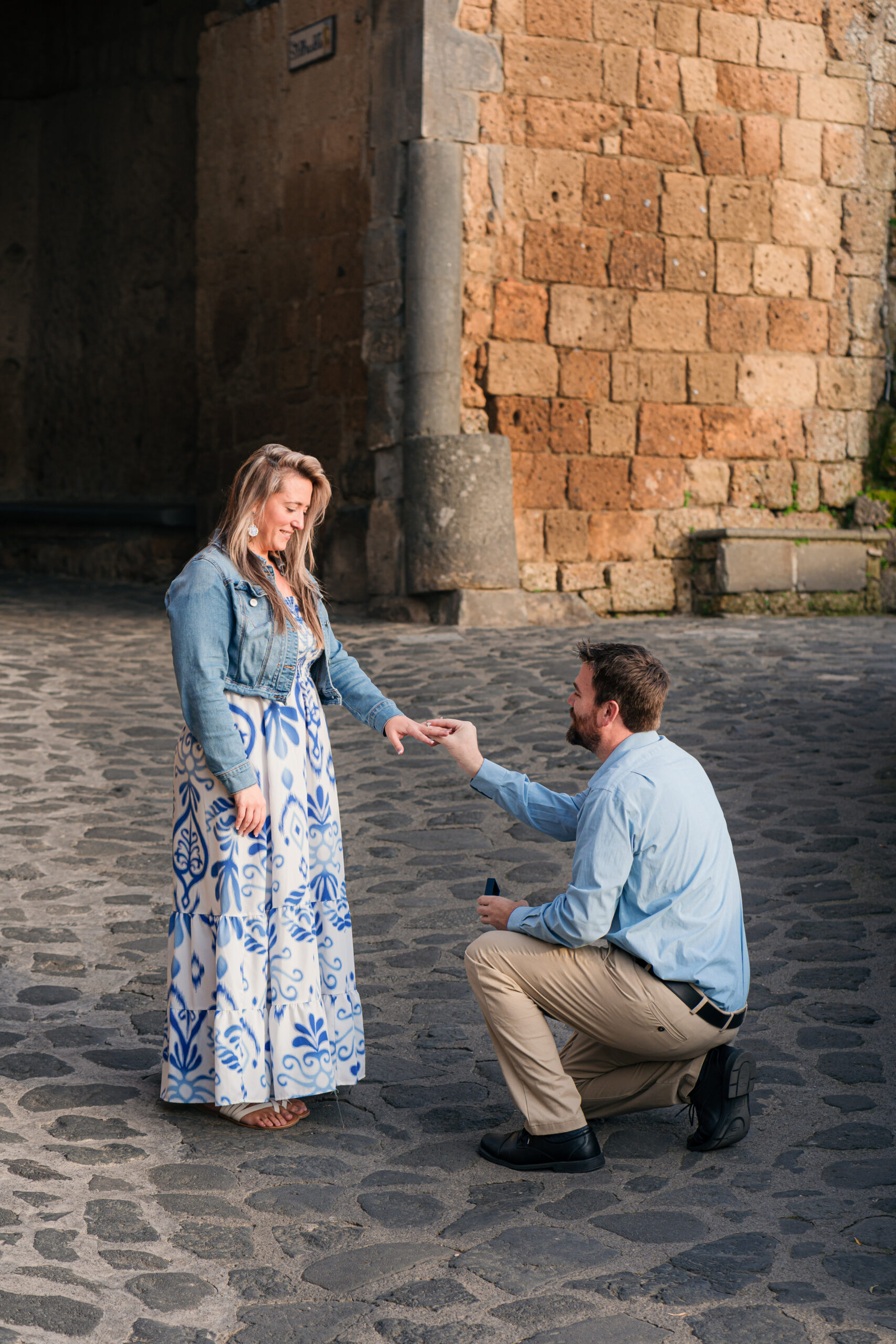 Proposal photographer in Civita di Bagnoregio